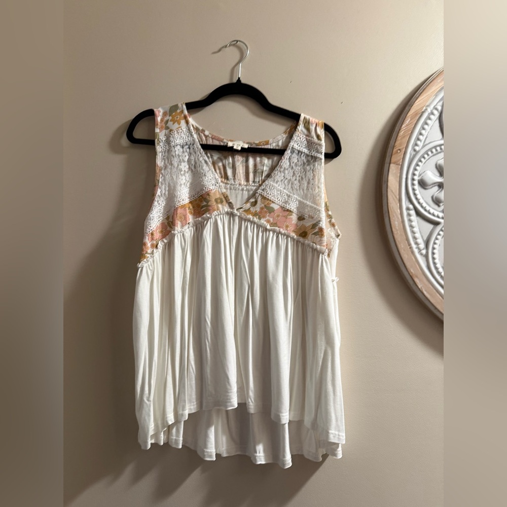 POL Floral Lace Ivory Blouse